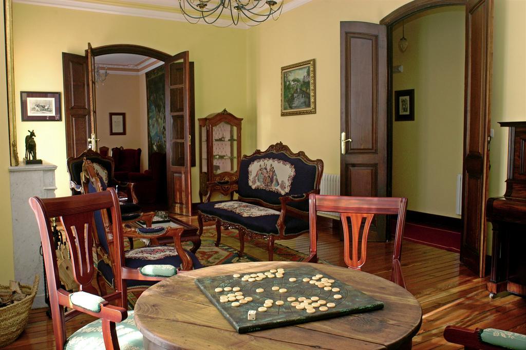 Hotel Pazo Almuzara Boborás Interno foto